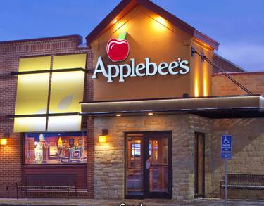 A photo of a Yaymaker Venue called Lloyd Center Applebees located in Portland, OR
