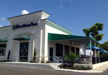 A photo of a Yaymaker Venue called Blue Moon Pizza - Ft. Myers located in Fort Myers, FL