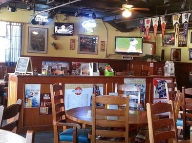 A photo of a Yaymaker Venue called Jakes place bar and grill located in Shawnee, KS