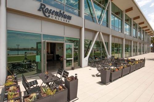 A photo of a Yaymaker Venue called Rosenblum Cellars located in Oakland, CA