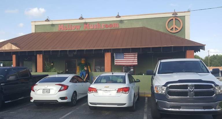 A photo of a Yaymaker Venue called Mellow Mushroom located in Conyers, GA
