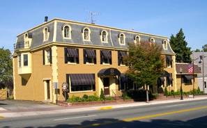 A photo of a Yaymaker Venue called Charlie Brown's Fresh Grill located in Woodbury, NJ