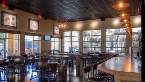 A photo of a Yaymaker Venue called Brew Hub located in Lakeland, FL