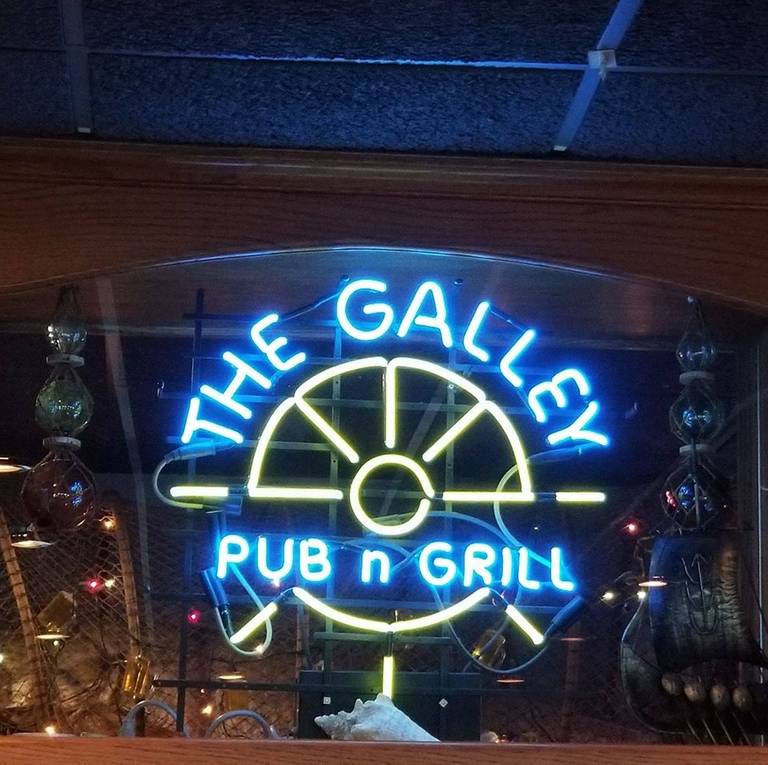 A photo of a Yaymaker Venue called East Port Galley Restaurant & Pub located in East Peoria, IL