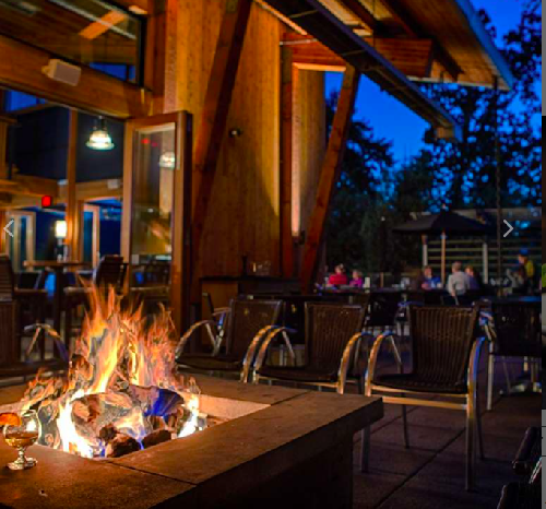 Events at The Pub at Brentwood Bay Resort and Spa in Brentwood Bay, BC ...