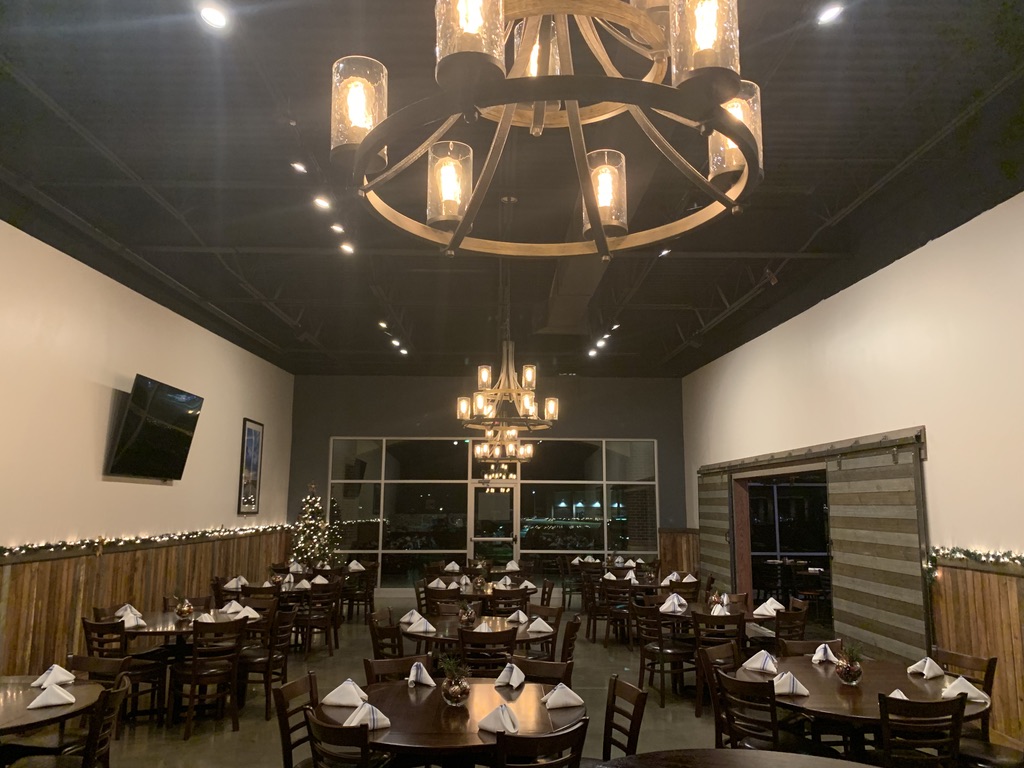 A photo of a Yaymaker Venue called Blue Moose Lenexa located in Lenexa, KS
